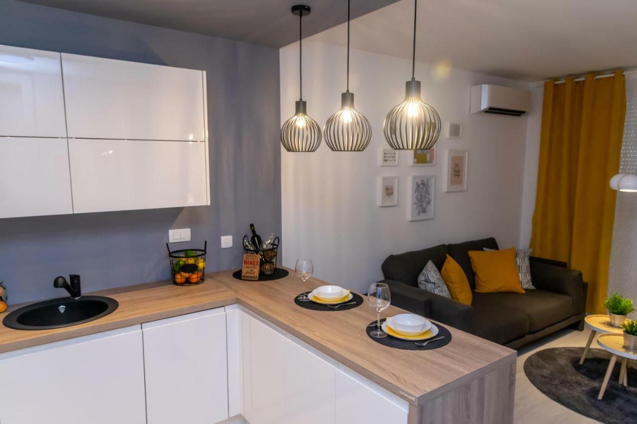 City Apartment Marlo 扎达尔 外观 照片
