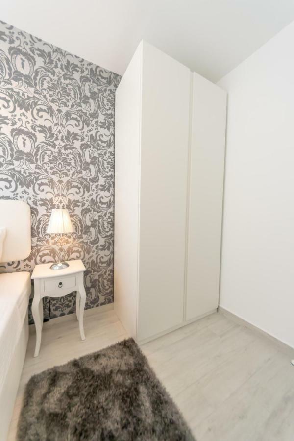 City Apartment Marlo 扎达尔 外观 照片
